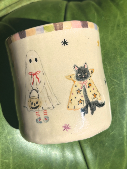 "Show and Tell - Spooky Cat" (PRE ORDER) *ARRIVES 10/21-11/08*
