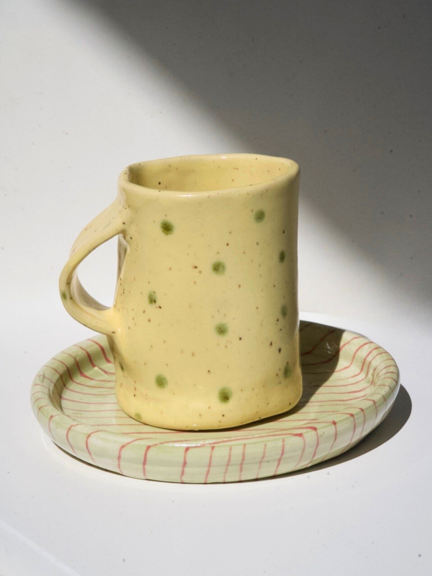 Polka Dot Mug (12 ounces)