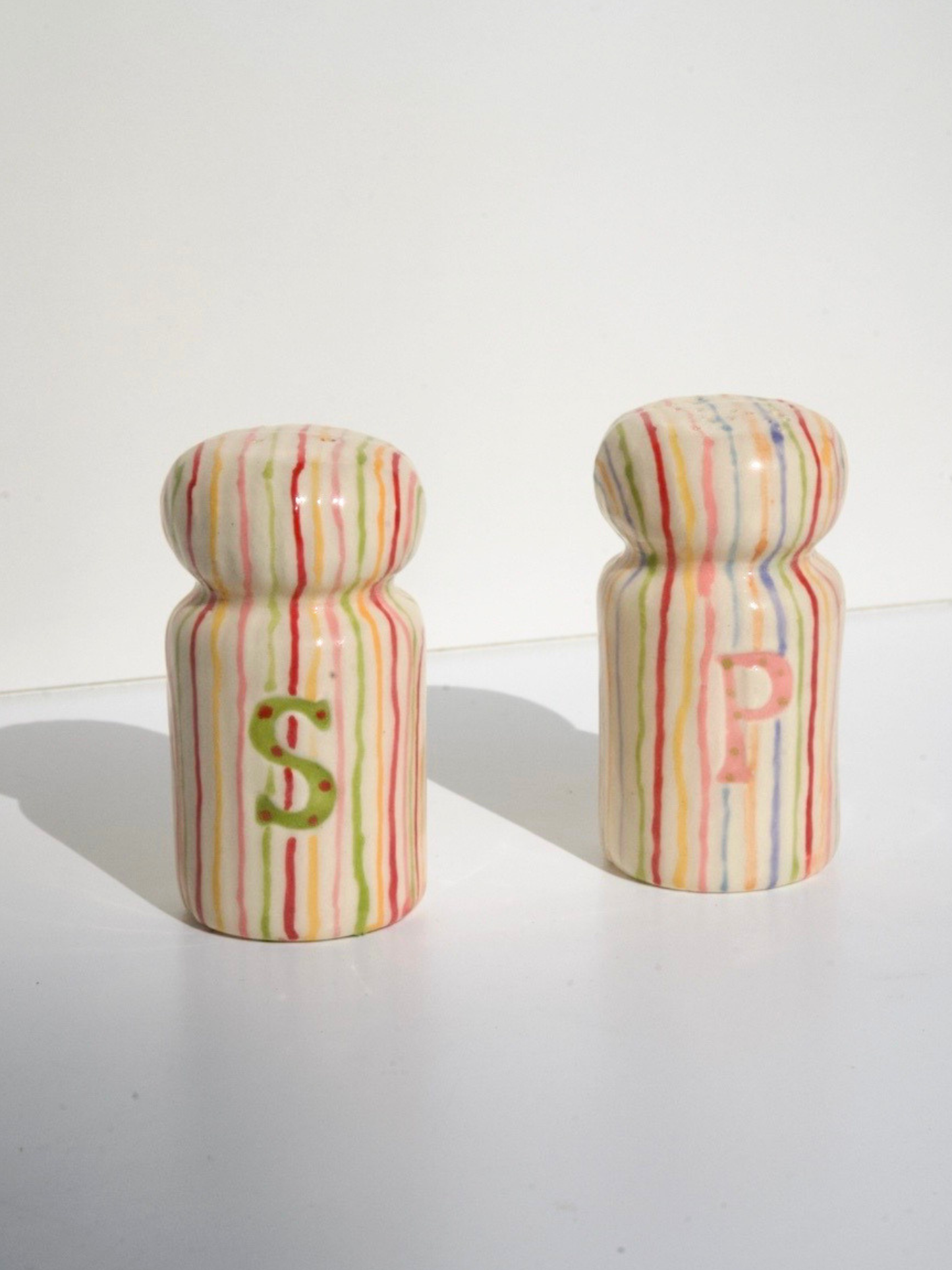 Salt & Pepper Shaker Set